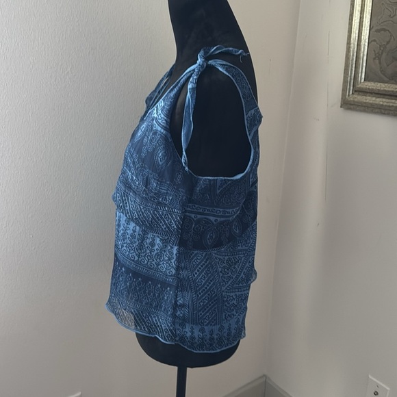 Converse one⭐️star blue chiffon overlay sleeveless top blouse Sz M - Picture 2 of 5